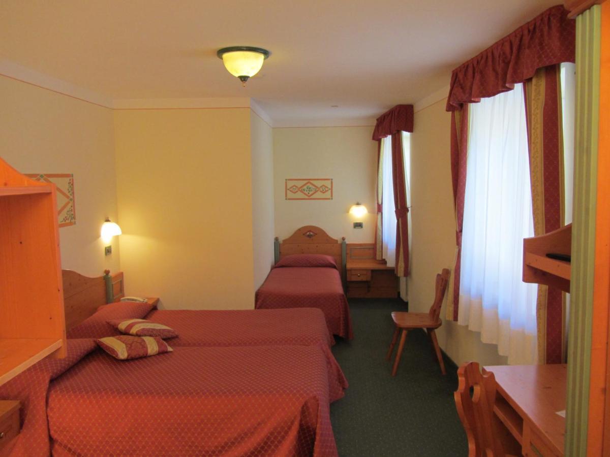 Alpen Garten Hotel Margherita Rumo Exterior photo